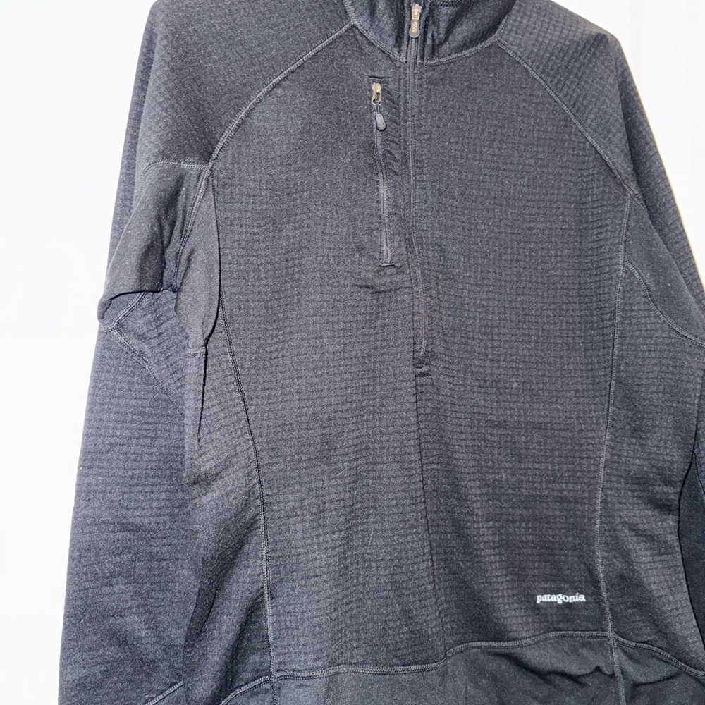 Patagonia Women's Black LX Quarter-Zip Jacket - Picture 2 of 12